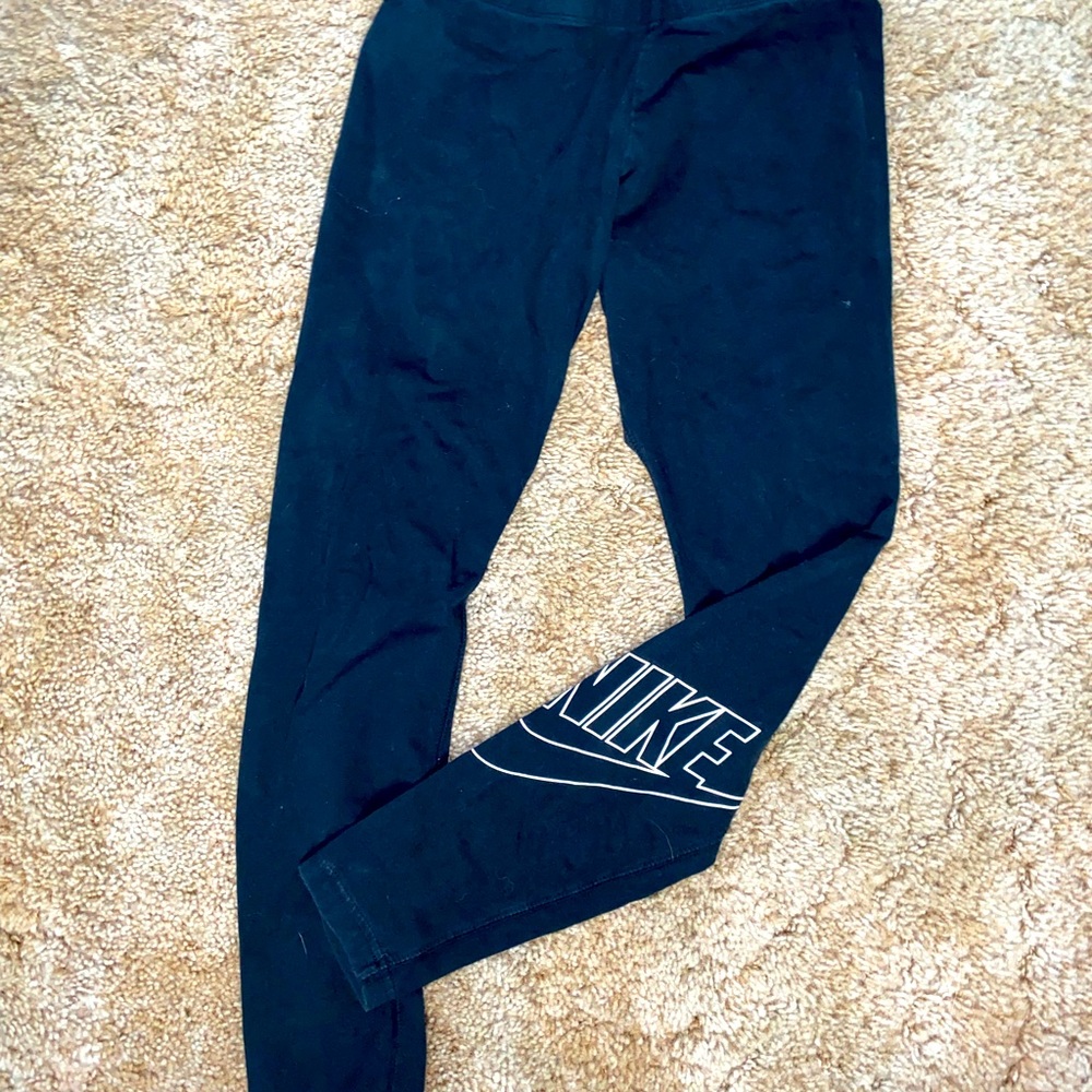 NIKE leggings